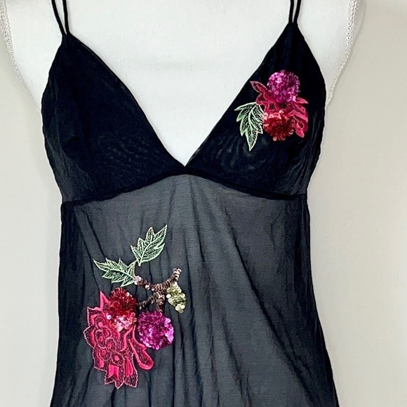 Vintage Y2K Victoria’s Secret Babydoll Slip - Picture 7 of 8